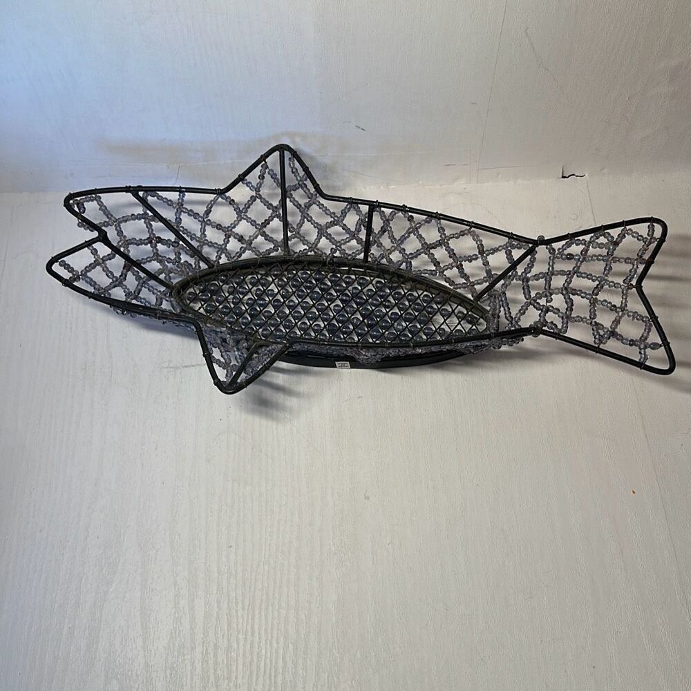 Fish Shape Metal Wire Beaded Basket Decor 16” Serving Tray‎ Bread Fruit